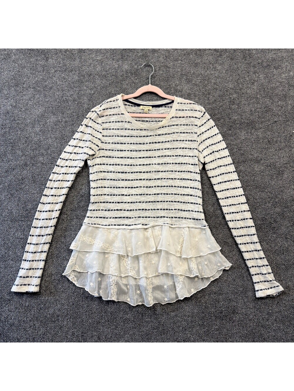 Lilly White Navy Blue Cream Sweater With Ruffle Lace Xs